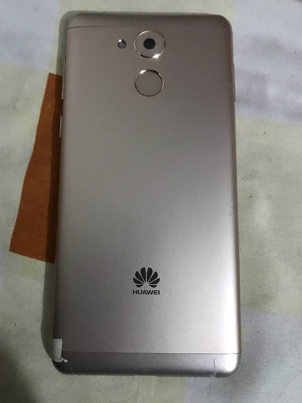 huawei y7 prime 3gb ram 32gb memory all ok new condition finger ok 0