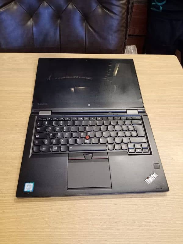 LENOVO YOGA260 I7 6TH GEN 10