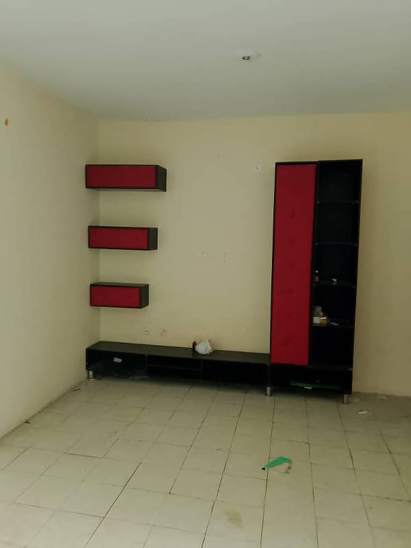 Upper portion for rent Gulraiz 0