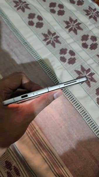 Samsung Fold 3 | Silver Stainless 3