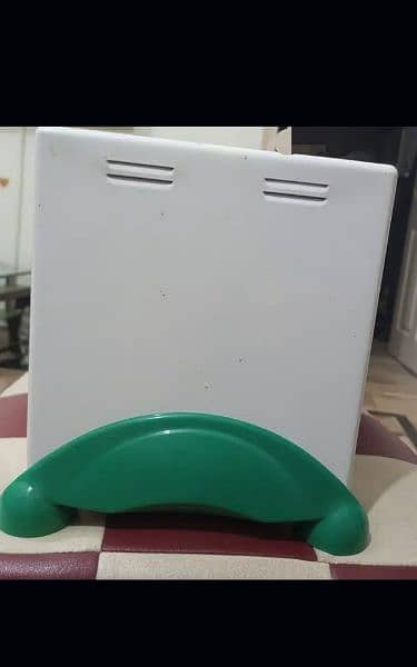 microwave oven 9/10 condition 2