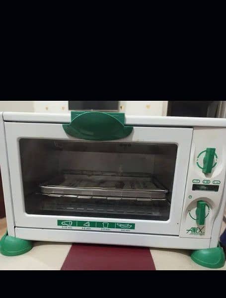 microwave oven 9/10 condition 5