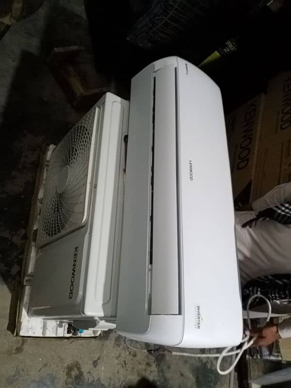 kenwood dc  inverter new condition 1