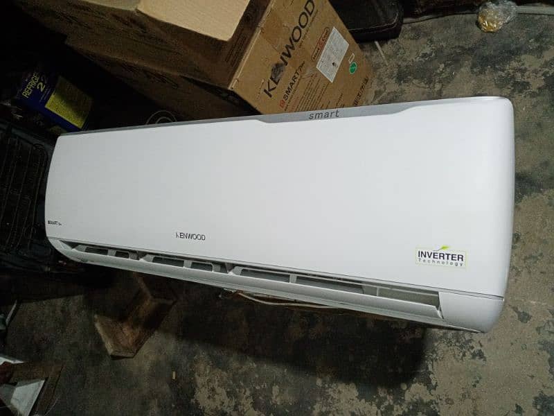 kenwood dc  inverter new condition 3