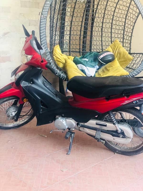 i am selling my scooty slightly used in very good condition like new 1