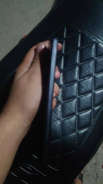 Infinix not 11 black color 6/128 2