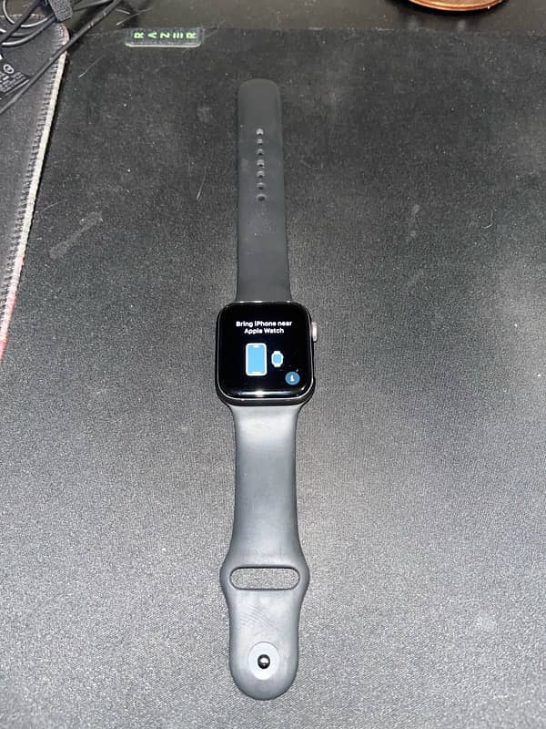 Apple Watch Series 4 44mm 0