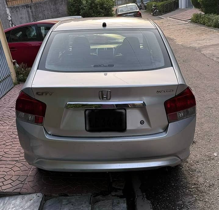 Honda City IVTEC Prosmatic 2010 (1.3 Automatic) 6