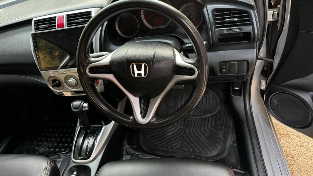 Honda City IVTEC Prosmatic 2010 (1.3 Automatic) 7