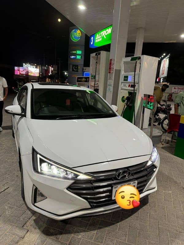 Hyundai Elantra GLS 2021 0