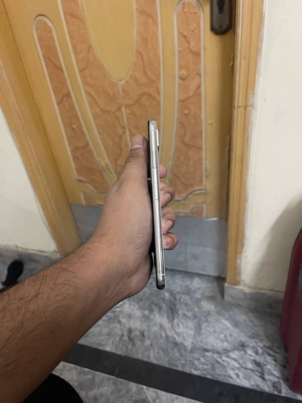 iphone XsMax 256gb 3