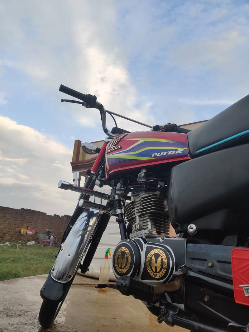 Honda CG 125 2017 3