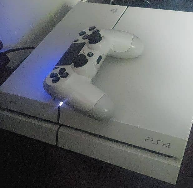 ps4 fat 500gb 3 months used original controller included with box 1