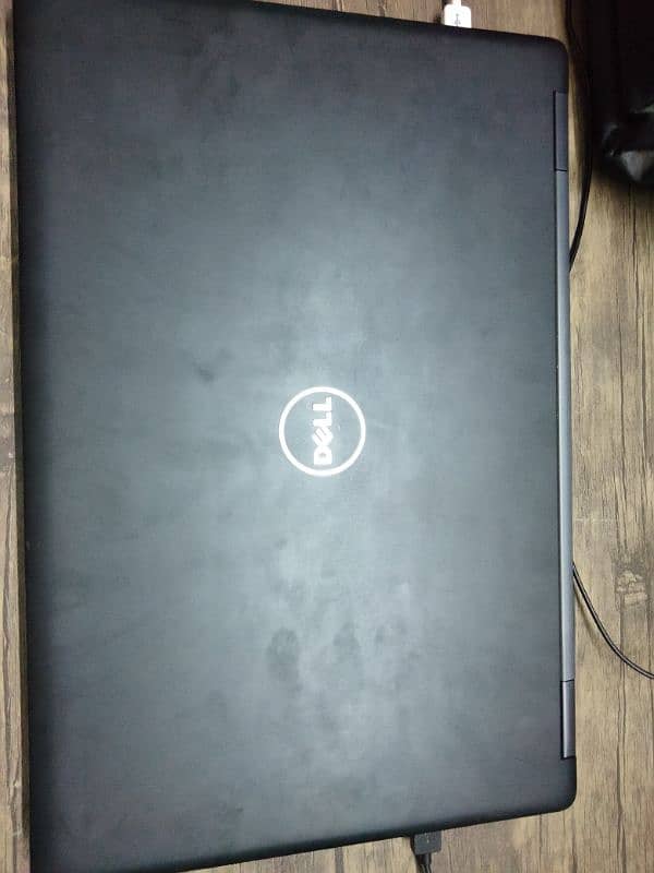 Dell Latitude 2