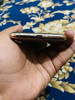 iPhone xs max 256GB factory unlocked