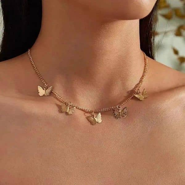 Beautiful butterfly necklace 2