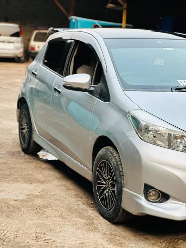 Toyota Vitz 2011 1