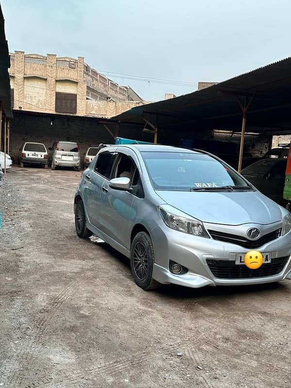 Toyota Vitz 2011 2