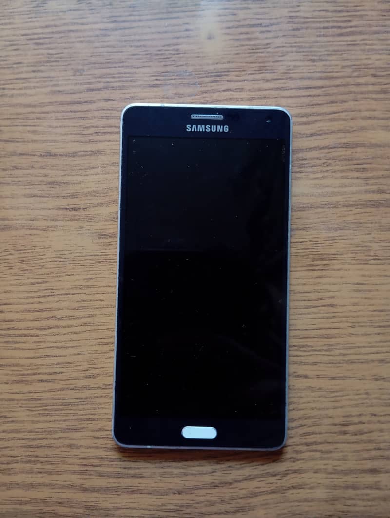 Samsung Galaxy A7 2GB 16GB 10/9 Condition Non Repair Warrenty 1