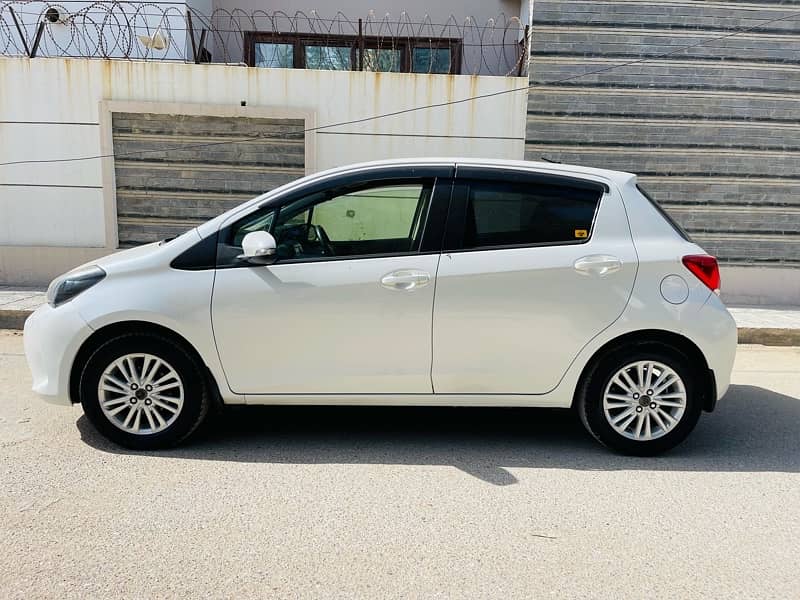 Toyota Vitz 2016 11