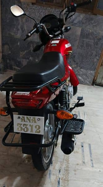 Suzuki gd110 5