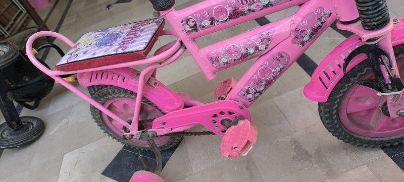 rarely used kids girl bicycle for age 3-7 years 2