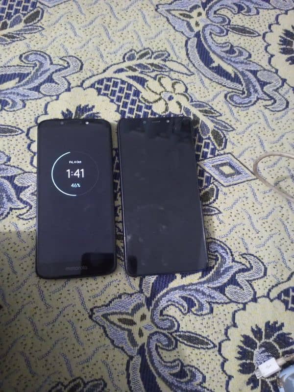 Infnix and moto g6play. . . Infinix 7k motog6play 9k 8