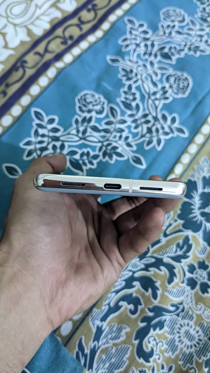 Google Pixel 7 Pro Non Pta 2