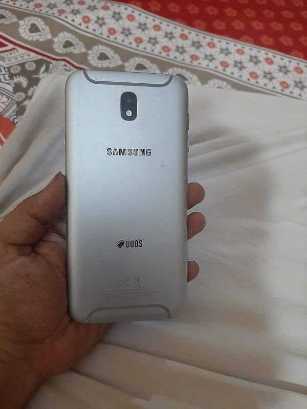 Samsung J7 Pro 3/32 urgent sale 1