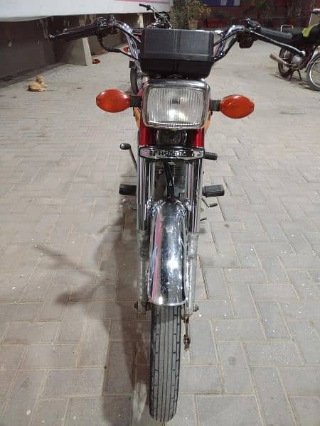 HONDA CG 125 MODEL 2021 KARACHI NUMBER 9