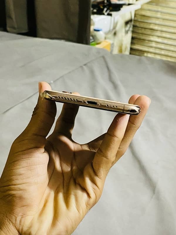 iPhone XS MAX 3