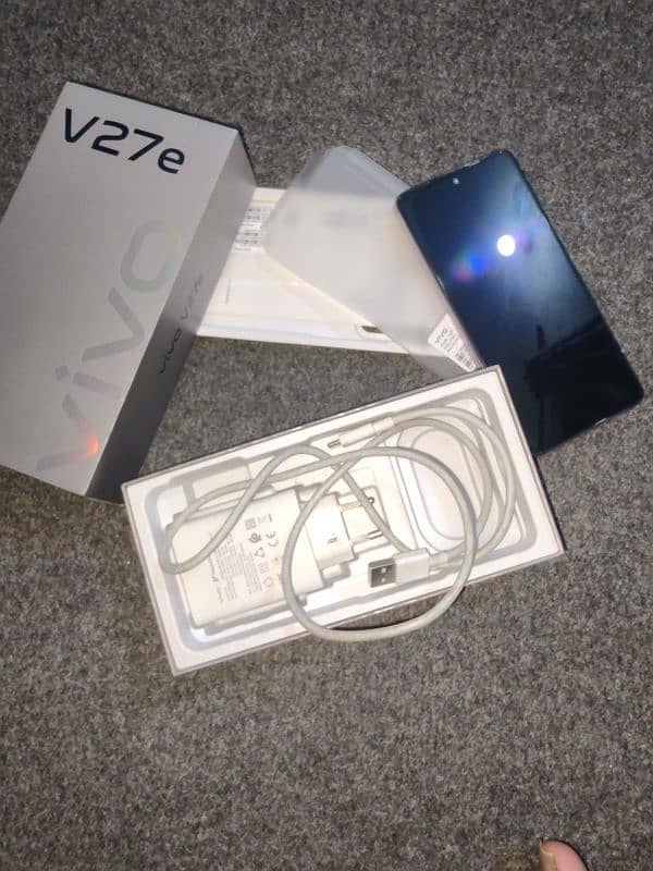 Vivo V27E 2