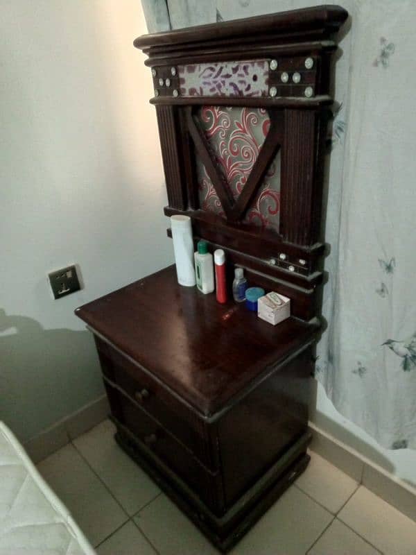 bed dressing table mattress side table 2 3