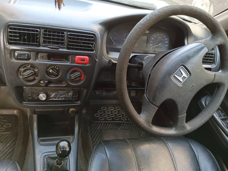 Honda City IDSI 2000 Manual transmission 5