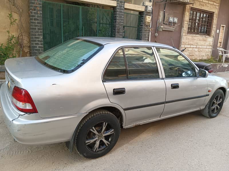 Honda City IDSI 2000 Manual transmission 9