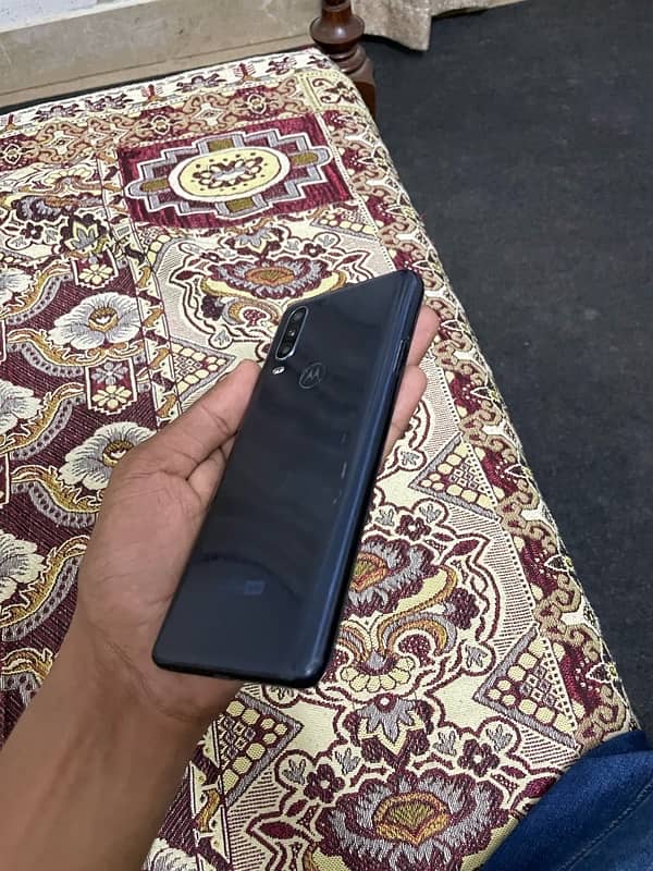 Motorola One Action 4/64 Dual Sim PTA Approve 2