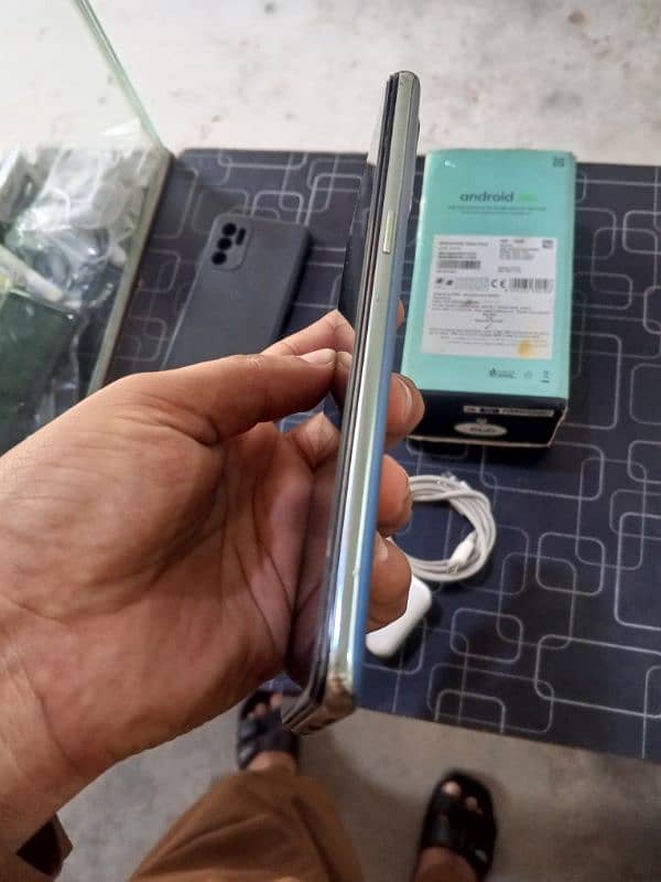 OPPO Reno 6 8gb 128gb with box charger PTA approved 4