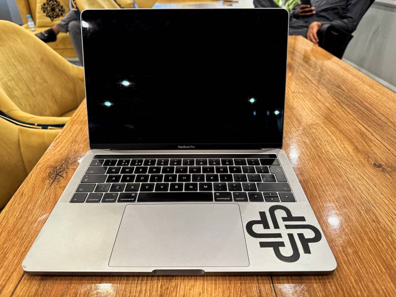 MacBook Pro 2017 1