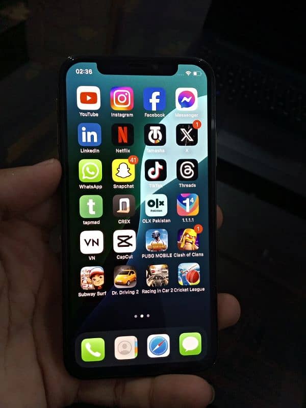 iphone xs 256gb gold non pta 9