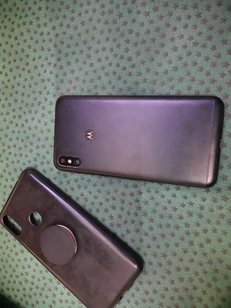 Motorola Moto One Power (P30 Note) 2