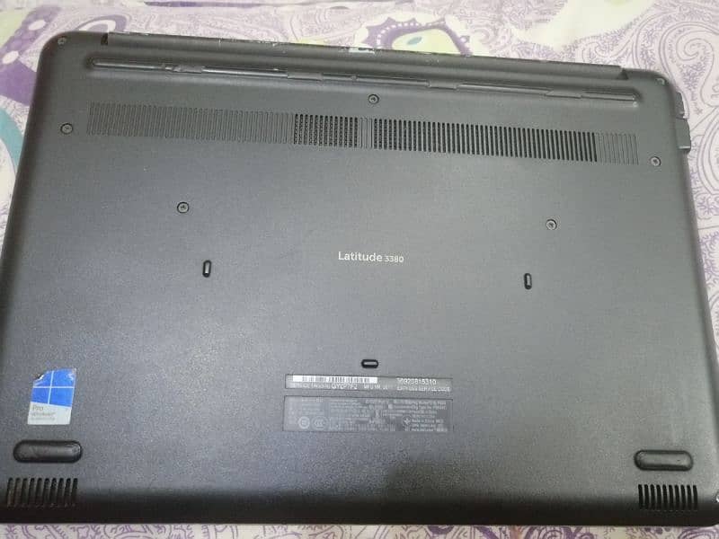 Dell Latitude 3380 5