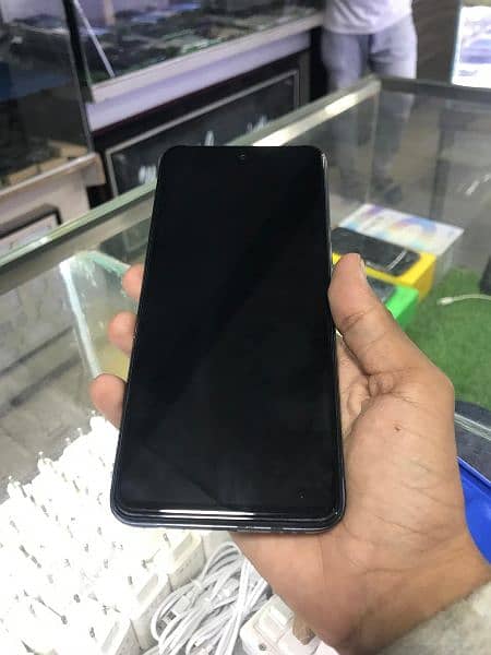 tecno camon 18t 4gb 128gb complete saman 1