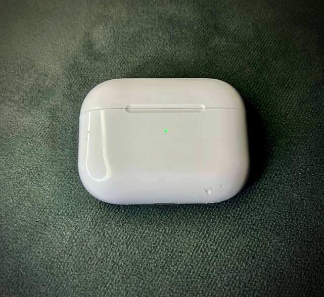 original apple AirPods Pro 2nd generation 1