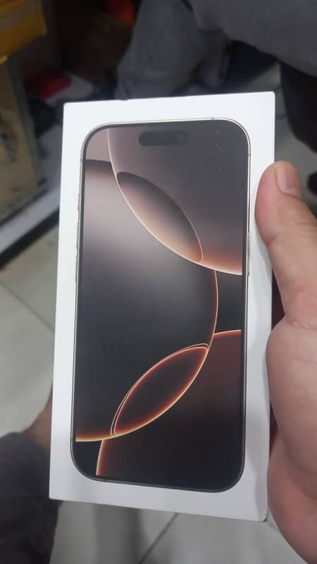 iphone 16 pro desert titanium 256gb HK version 0