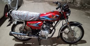 Honda CG 125 2024 model first owner karachi num 03100206928