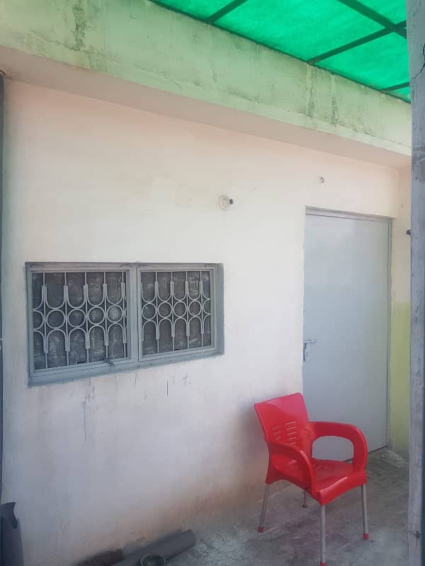 2.5 Marla Single Storey House Near MArghzar 80ft Road 3