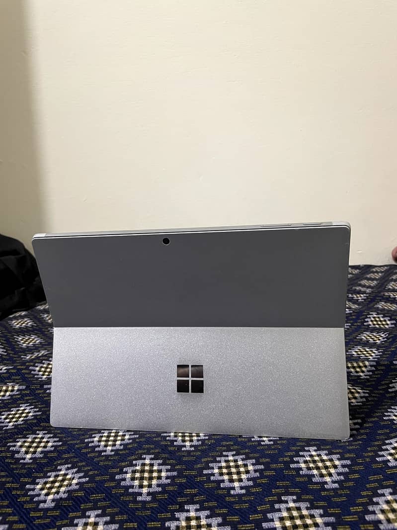 SURFACE PRO 6 I5-8TH generation 5