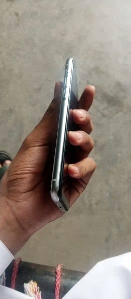 iphone x 64 gb non pta all ok  set my WhatsApp 03134901433 7