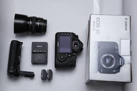 CANON 5D Mark III URGENT SELL