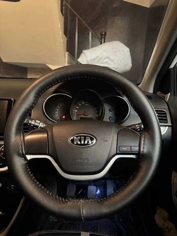 KIA Picanto 2021 8